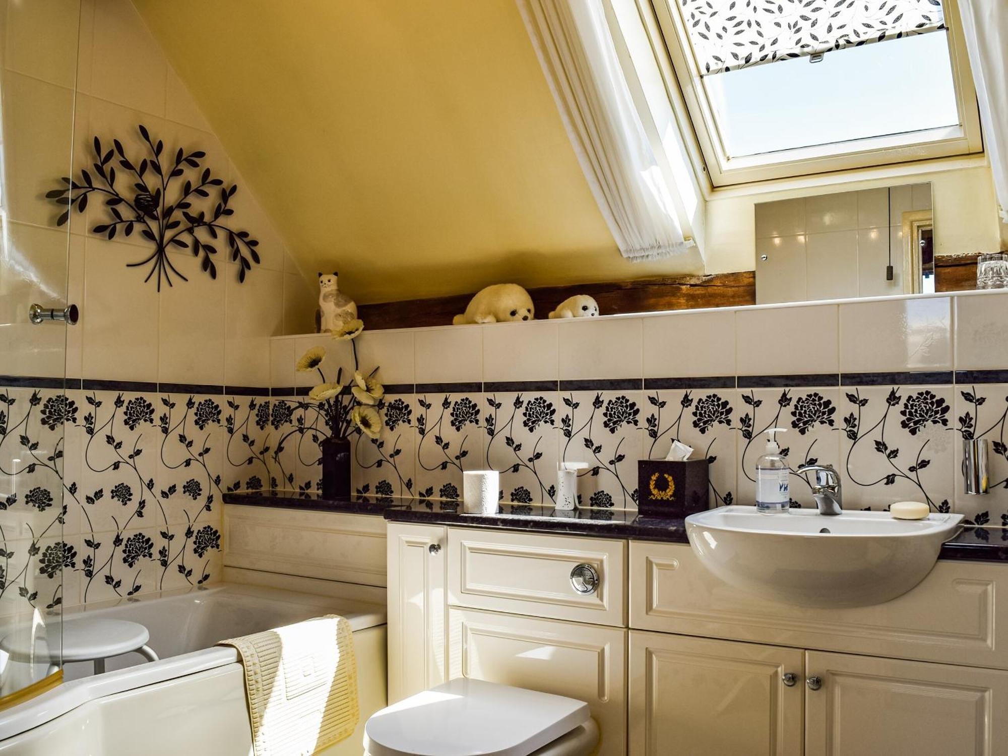 Saxon Barn Villa Broom Екстериор снимка